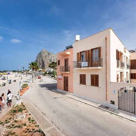 I Tre Golfi Beach Apartments سان فيتو لو كابو المظهر الخارجي الصورة